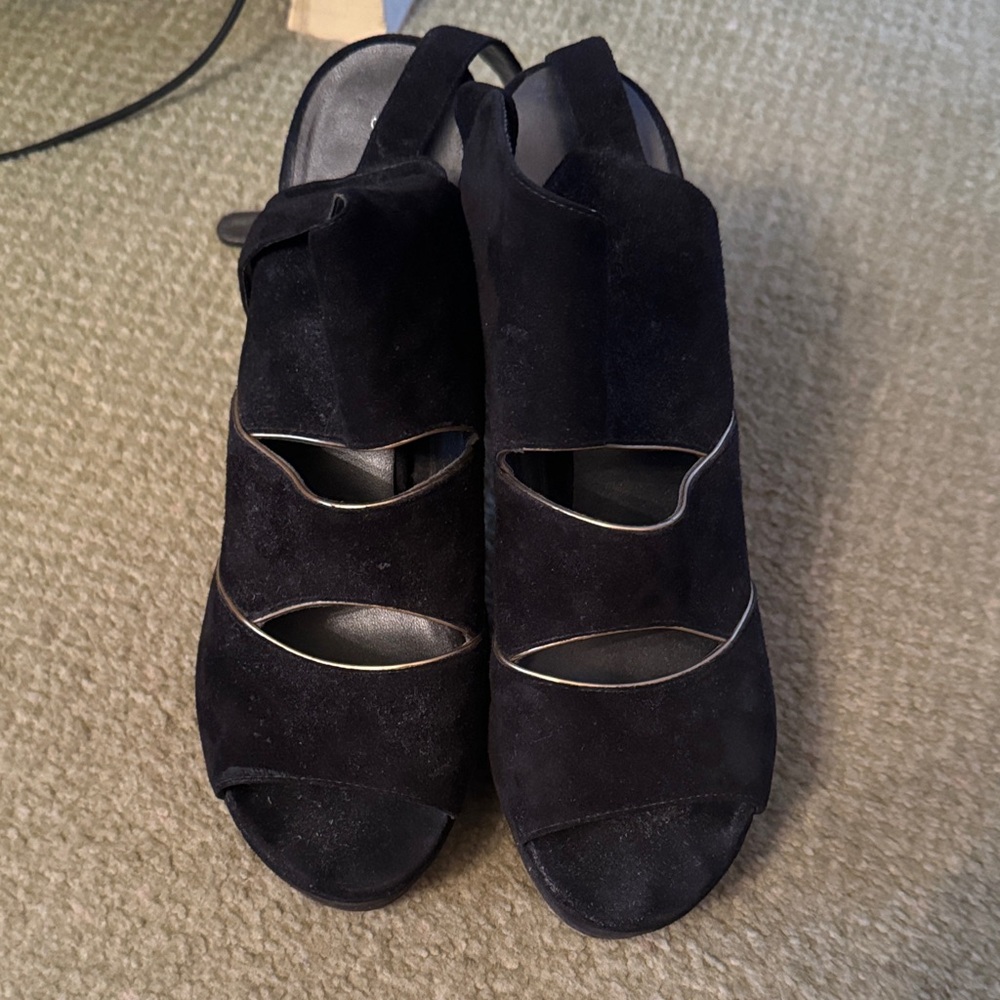 Stuart Weitzman Black Suede Heels